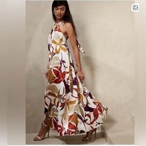 ⭐️Banana Republic Trapeze Halter Maxi⭐️